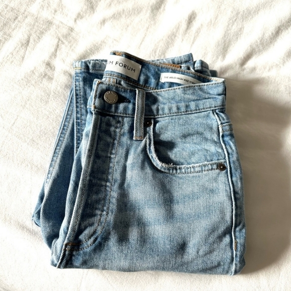 NWOT - Denim Forum Arlo 30L - Picture 5 of 7